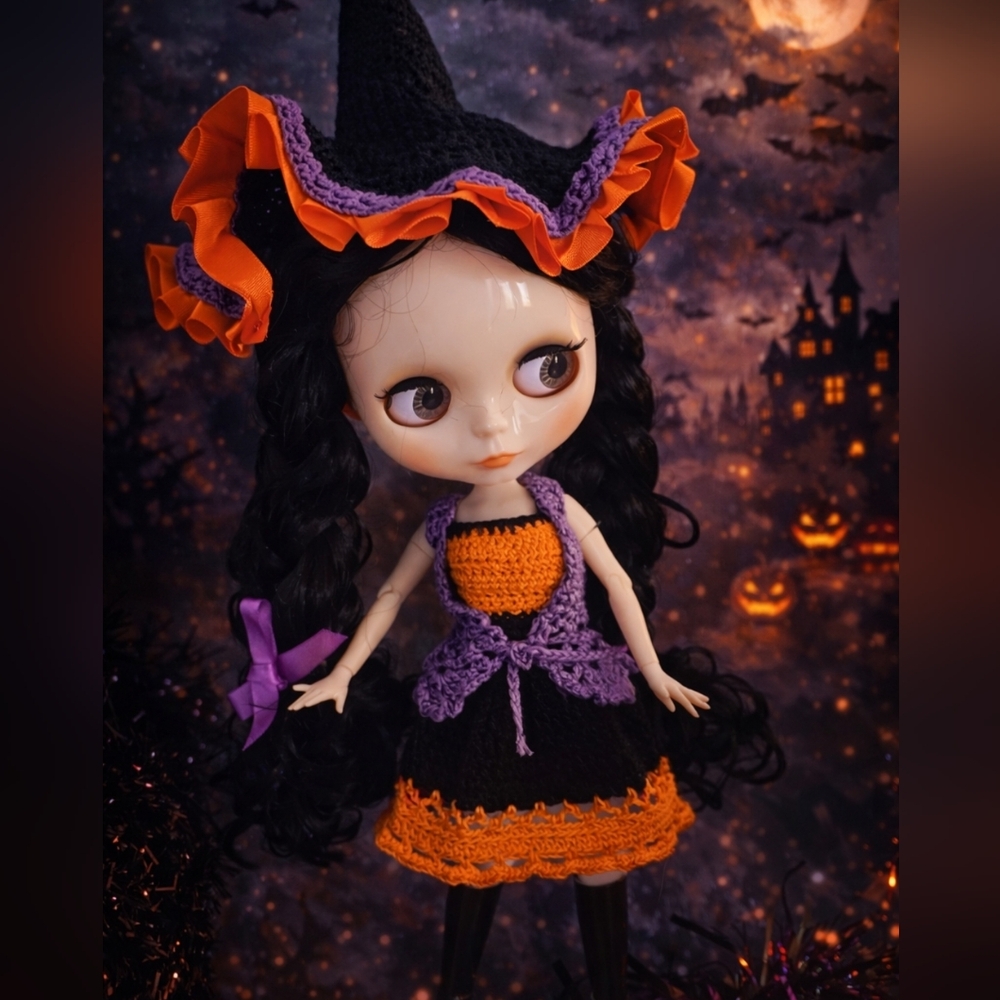 Blythe Doll With Crochet Halloween outfit NEW